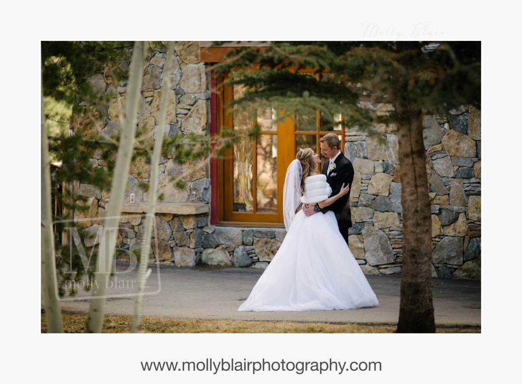 keystone colorado winter wedding