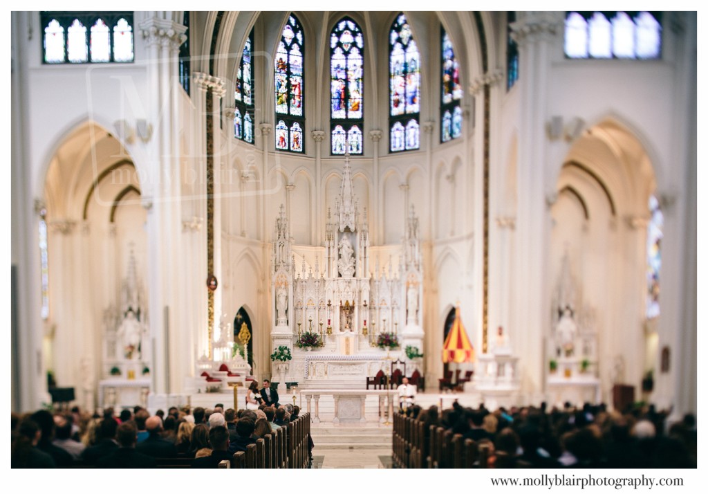 basilica-cathedral-immaculate-denver-winter-wedding-bu-mollyblair-photography