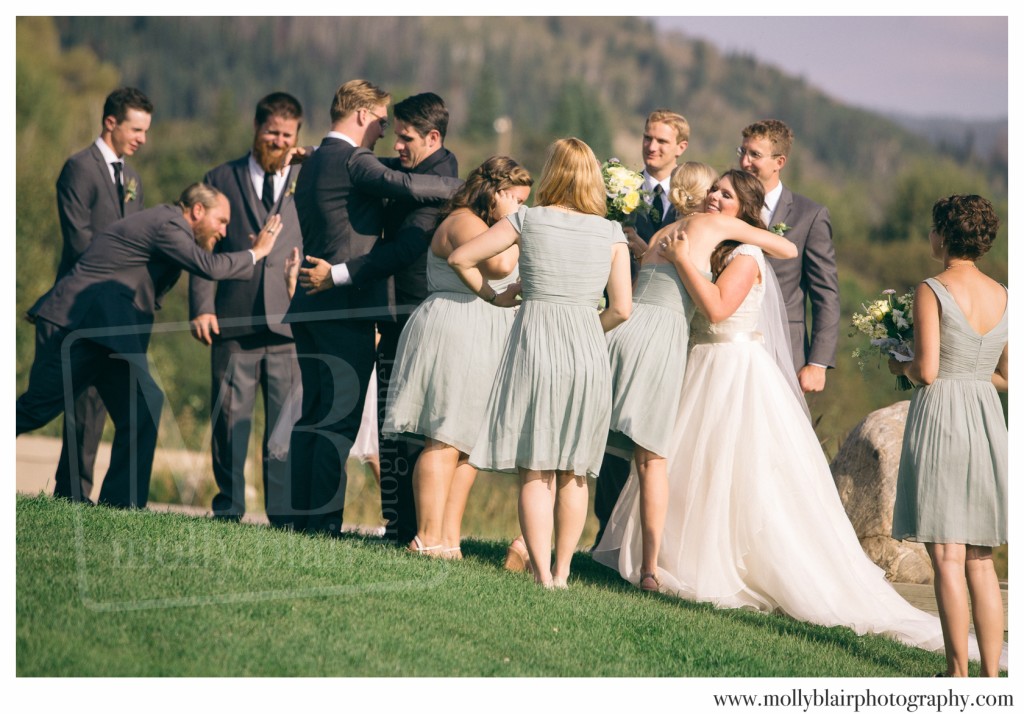 molly-blair-photography-weddings-candid-family-moments
