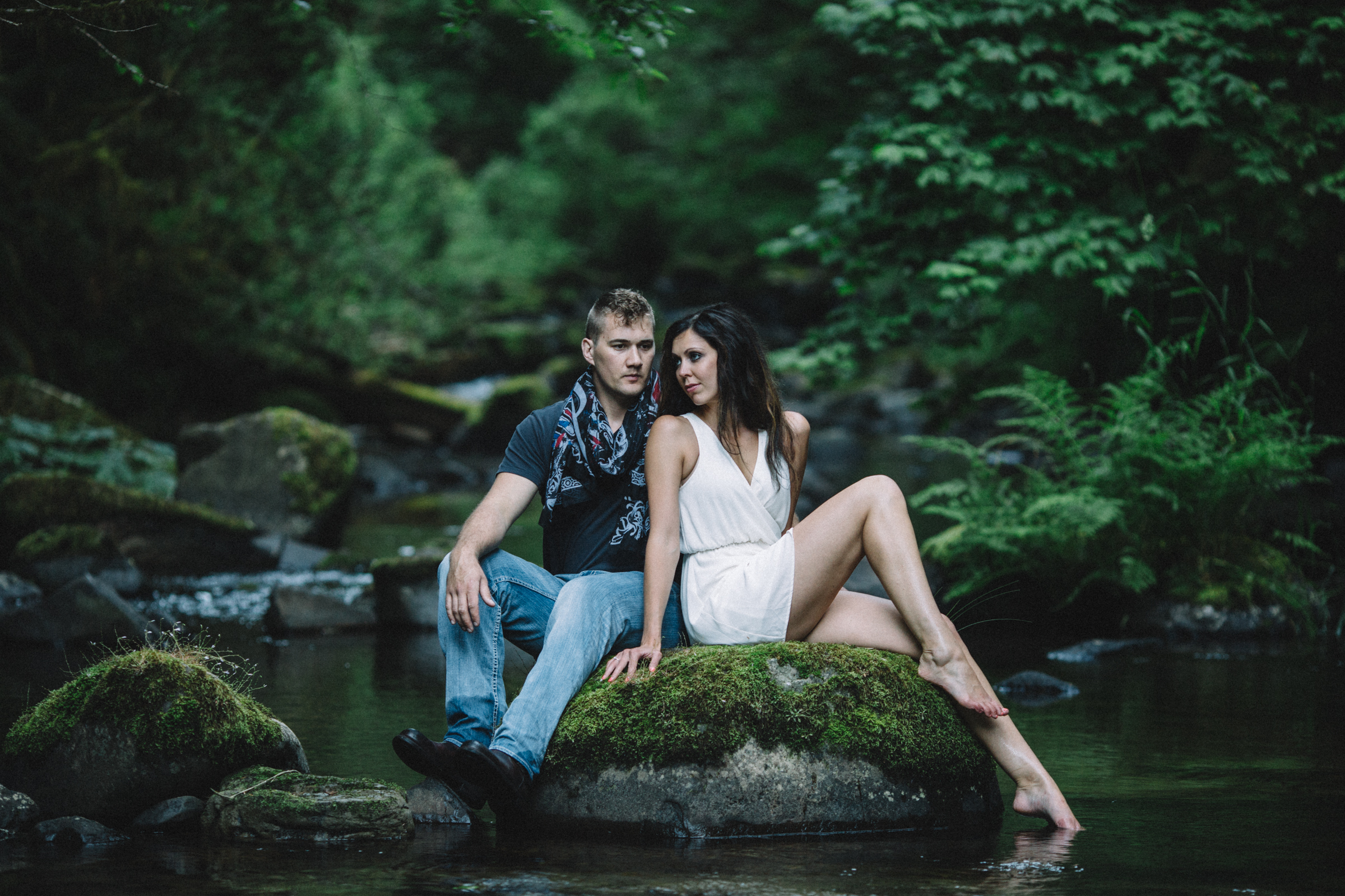 Sweet Creek Falls Engagement Photos