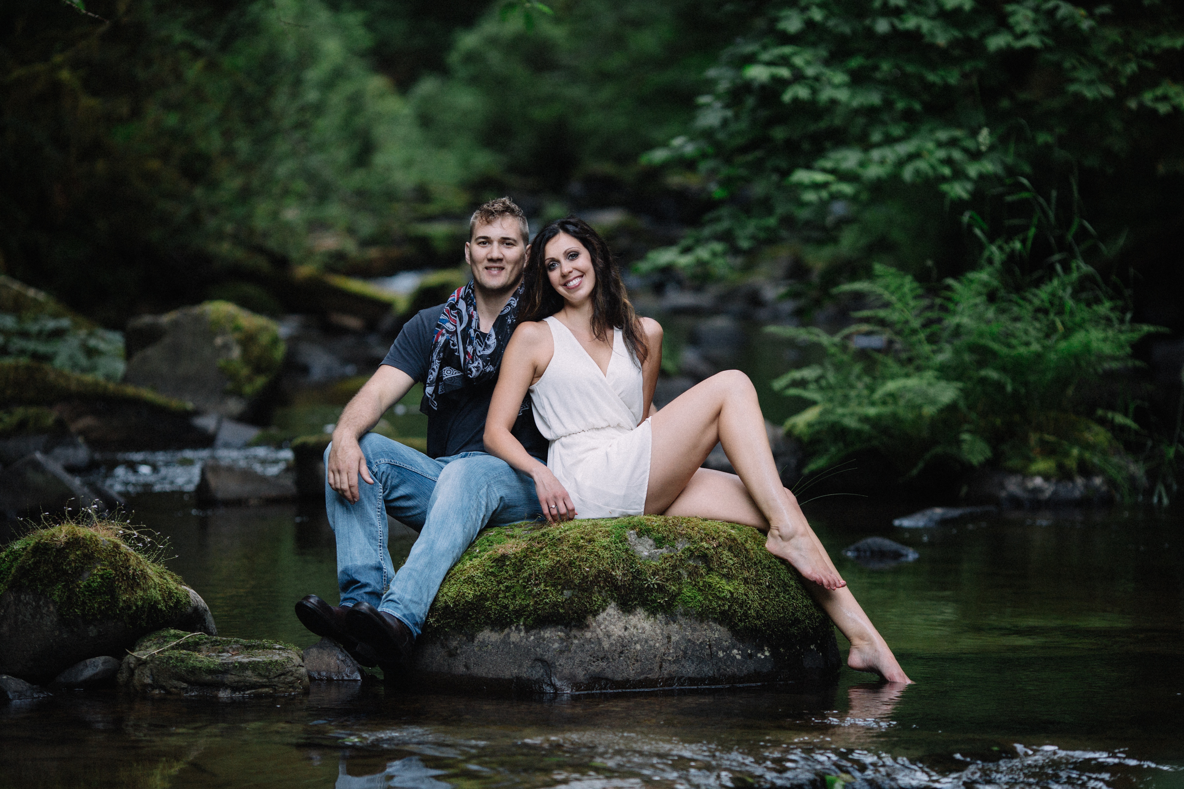 Sweet Creek Falls Engagement Photos